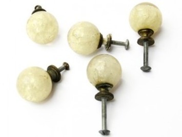 Set of 5 Ruth Richmond Lucite Drawer Pulls White 1950's | Antiques & Vintage Collectibles | Scoop.it