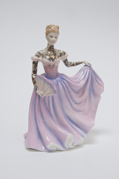 Porcelain lady figurines painted in tattoos by Jessica Harrison | Art, Gallery, Auction and Museum: Law and Business | Scoop.it