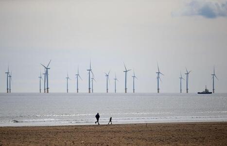 200&nbsp;milliards d&rsquo;euros d&rsquo;investissements dans l&rsquo;&eacute;nergie et les r&eacute;seaux, indique le ministre de l&rsquo;&Eacute;conomie | Environnement - D&eacute;veloppement durable - Climat | Scoop.it