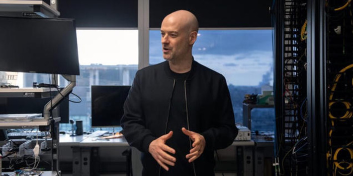 Meet the film school dropout who became a billionaire quantum computing CEO in days thanks to Nvidia | Family Office & Billionaire Report - Empowering Family Dynasties | Scoop.it