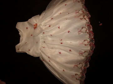Annonce : robe de princesse bébé - Rhône Alpes - Rhône - Occasion du mariage | Robes de mariée d'occasion | Scoop.it