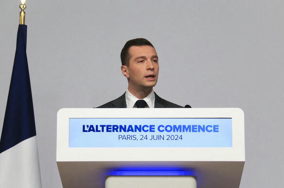 Est-il vrai que « 25 % du temps, les éoliennes tournent à vide, l'énergie ne se stocke pas », comme l'affirme Jordan Bardella ?