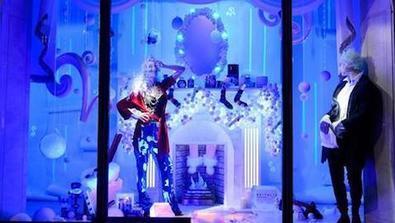 The art of windows display and story telling - by luxury brands!!! AMAZING WINDOW  DISPLAYS that will inspire your senses and leave you…