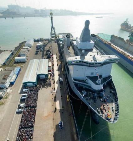 La marine néerlandaise baptise le nouveau bâtiment logistique Karel Doorman | Mer et Marine | Newsletter navale | Scoop.it