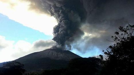 El volcán Chaparrastique en la obra de Manlio Argueta, según él mismo | Autores de Centroamérica | Magacín | Scoop.it