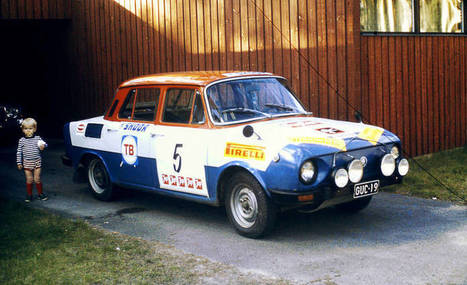 Trabant kuskasi Pentikäiset maistraattiin - 44 aviovuoden jälkeen alla edelleen itäauto | 1Uutiset - Lukemisen tähden | Scoop.it