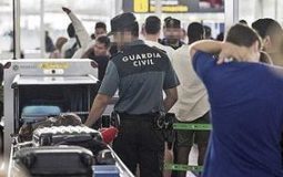 Una empleada del aeropuerto de Palma se enfrenta a una multa de 200.000 euros por hablar catalán | Kaos en la red | Activismo en la RED | Scoop.it