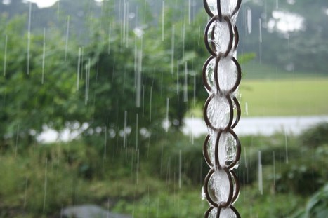 Create a garden rain chain | Upcycled Garden Style | Scoop.it