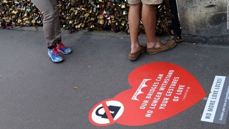 'Love locks' to be removed from Paris bridge - CNN.com | consumer psychology | Scoop.it