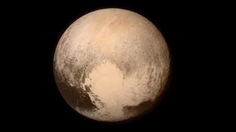 NASA Chief Reignites Debate Over Pluto&rsquo;s Planetary Status and Yes We're Doing This Again - Gizmodo&nbsp; | The Unseen World | Scoop.it