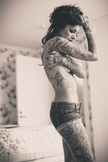 Inked Girls Gallery 110 With The Mystery Gang Rockabilly Trio's "Wiggle Baby" | Inked Girls | Scoop.it