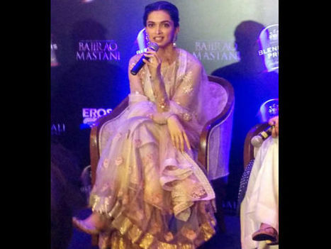 'Deewani Mastani' Song Launch Pics! Deepika Padukone Stuns All With Her Gorgeous Avatar! | Celebrity Fashion Trends | Scoop.it