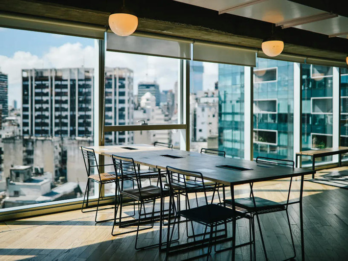 Hybrid Workplace Trends Drive Sector-Wide Office Strategy Shifts | Real Estate Report | Scoop.it