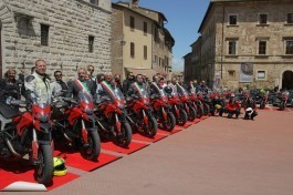 ET Road Trip: Ducati’s Tuscan Adventure | Elite Traveler | Ductalk: What's Up In The World Of Ducati | Scoop.it