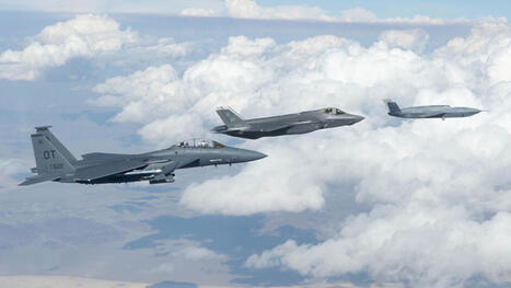 General Atomics FQ-42A Vengeance CCA Now Flying Together With USAF Fighters | DEFENSE NEWS | Scoop.it