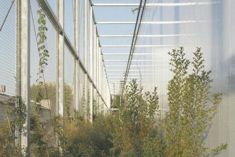 Lisière végétale : hôtel logistique à Vitry-sur-Seine (Val-de-Marne) par ChartierDalix | Architecture - Construction | Scoop.it