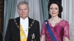 Yleis&ouml; valitsi: Puku&auml;&auml;nestyksen suosikki oli Jenni Haukio | Yle Uutiset | yle.fi | 1Uutiset - Lukemisen t&auml;hden | Scoop.it