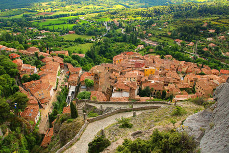 Moustiers-Sainte-Marie, l'étoile du Verdon | Ma douce France | Scoop.it