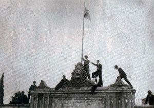 Luis Aceituno: botas versus poes&iacute;a | Autores de Centroam&eacute;rica | Magac&iacute;n | Scoop.it