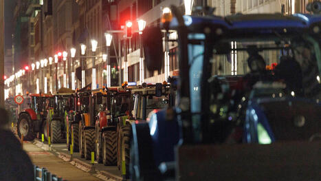 Tusentals b&ouml;nder i protest mot EU i Bryssel | 1Uutiset - Lukemisen t&auml;hden | Scoop.it