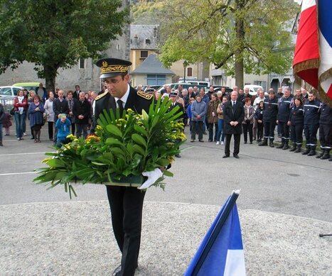 Stéphane Costaglioli honore les morts pour la France | Vallées d'Aure & Louron - Pyrénées | Scoop.it