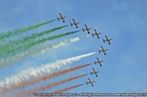 Frecce Tricolori &ndash; Calendario 2012 | Good Things From Italy - Le Cose Buone d'Italia | Scoop.it