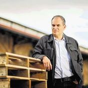 Odiar a la madre, por Carlos Cort&eacute;s | Autores de Centroam&eacute;rica | Magac&iacute;n | Scoop.it