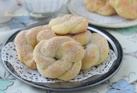 Taralli dolci Napoletani - ricetta della nonna | La Cucina Italiana - De Italiaanse Keuken - The Italian Kitchen | Scoop.it