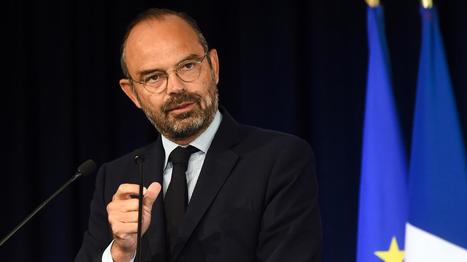 Incendie à Rouen : Edouard Philippe promet "la transparence totale" face à "l'inquiétude légitime des populations" - France Info | GREENEYES | Scoop.it