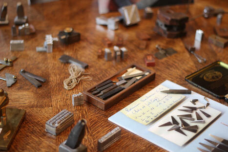 Braille, calligraphie, papiers... Le Patrimoine culturel immatériel a la lettre | Découvrir, se former et faire | Scoop.it