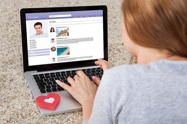 How Finding a Financial Planner Is Like Online Dating | GOBankingRates | Wealth Advisors Report - Accumulating, Preserving, and Transitioning Wealth | Scoop.it