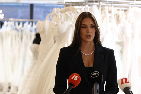 Sarah Dzafcen provosoiva video her&auml;tt&auml;&auml; j&auml;lleen kritiikki&auml;: &rdquo;H&auml;n ei tajua, milloin lopettaa&rdquo; | 1Uutiset - Lukemisen t&auml;hden | Scoop.it