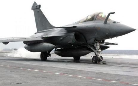 Le budget de la Défense risque d'exploser à cause du Rafale | DEFENSE NEWS | Scoop.it