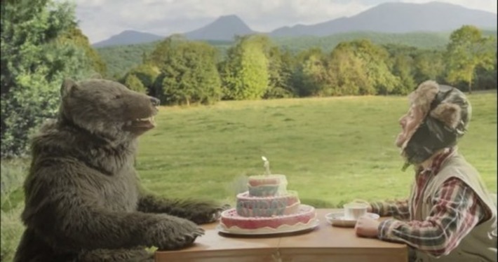 Tippexperience : l&rsquo;ours et le chasseur f&ecirc;tent leur premier anniversaire | M&eacute;dias sociaux : Conseils, Astuces et strat&eacute;gies | Scoop.it