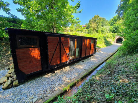 Insolite&nbsp;: &laquo;&nbsp;Hors de question d&rsquo;en faire une bo&icirc;te de nuit&nbsp;&raquo;, un tunnel ferroviaire et un wagon SNCF &agrave; vendre &agrave; Sarlat | Les evolutions de l'offre touristique | Scoop.it