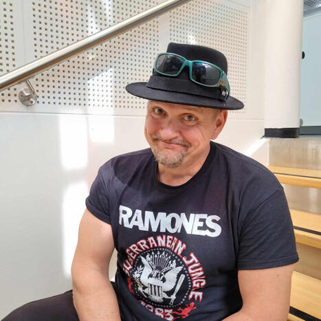 Klamydia-laulaja Vesku Jokinen esiintyi humalassa &ndash; pettynyt asiakas voi saada alennusta lipusta | Kotimaa | Yle | 1Uutiset - Lukemisen t&auml;hden | Scoop.it