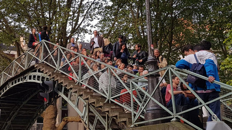 «Veilleurs» et journalistes agressés par des "Antifas" quai de Valmy à Paris | ACTUALITÉ | Scoop.it