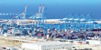 Tanger Med 1 atteint sa capacit&eacute; maximale  de trafic conteneurs | MED-Amin network | Scoop.it