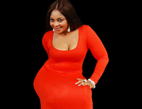 Nigerian Actress Cum Producer Tolani Osirin In South Indian