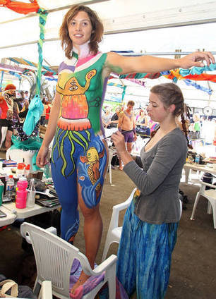 Body Art Down Under | Strange days indeed... | Scoop.it
