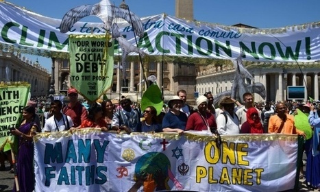 Pope Francis&rsquo;s environmental message brings thousands on to streets in Rome | Peer2Politics | Scoop.it