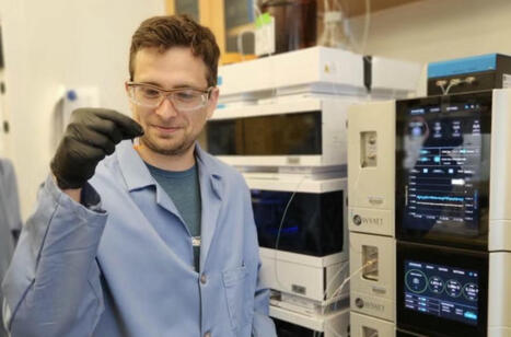 Scientists develop game-changing method to make use of old tires: 'It is fascinating to see' | Industry 411 - Waste Management | Scoop.it