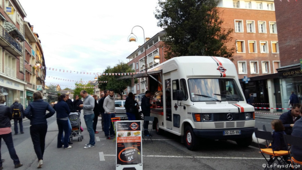 Lisieux - Camions-restaurants Food Trucks &agrave; Lisieux : attention aux embouteillages ! | Veille territoriale AURH | Scoop.it