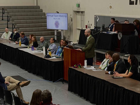 MA: Longmeadow voters say no to town-owned fiber | by&nbsp;Peter Tuohy | Hampden County, Local News&nbsp;| TheReminder.com | Surfing the Broadband Bit Stream | Scoop.it
