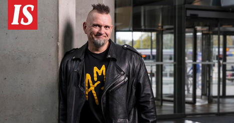 Klamydian Vesku Jokinen pyyt&auml;&auml; anteeksi k&auml;yt&ouml;st&auml;&auml;n keikalla | 1Uutiset - Lukemisen t&auml;hden | Scoop.it