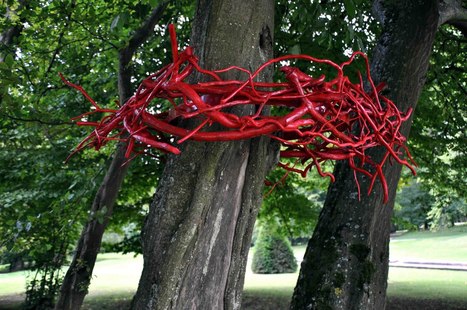 Wela : "Crown of Thorns" | Art Installations, Sculpture, Contemporary Art | Scoop.it