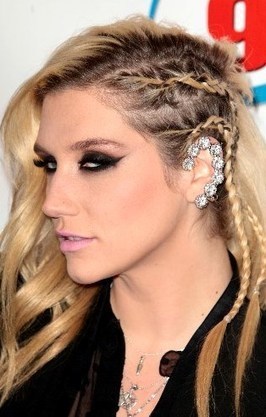 Picture 4 Of 5 Hairstyles Women In Europe Lat