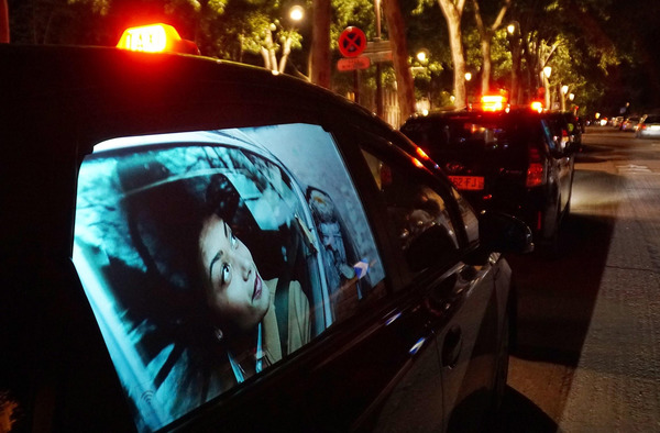 #WindowOfTheFuture: mobile DOOH on cars | The Revolution Of The Car Industry | Scoop.it