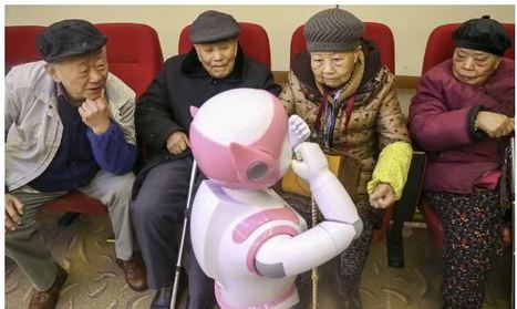 Bientôt un robot offert à chaque personne âgée en Chine ? | UseNum - Senior | Scoop.it