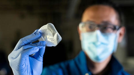 Biodegradable plastic that can break down in your compost developed by scientists - ABC News | Global Sustainable Development Goals in Education | Scoop.it